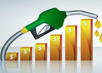 Gasolina sobe 9% e fica mais cara em todas as regiões