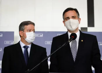 Em guerra com Pacheco, Lira ameaça descumprir decisão do STF caso Corte interfira em decisão do Legislativo