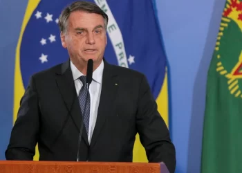 STF arquiva ação de vítimas da covid-19 contra Bolsonaro