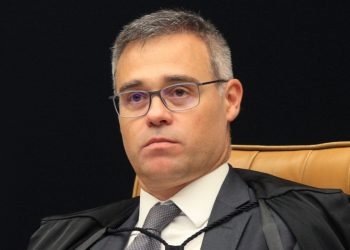 Lei das Estatais: André Mendonça suspende julgamento no STF