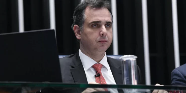 Rodrigo Pacheco marca, enfim, leitura da CPMI do 8 de janeiro