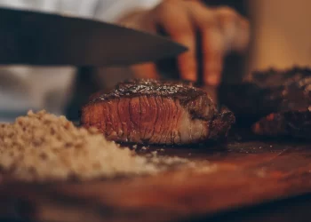 Consumo de carne bovina no Brasil atinge menor nível em 18 anos