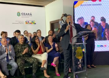 Satanás inventou grupos de WhatsApp e fake news, diz Dino