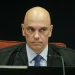 Moraes manda GSI revogar sigilo e enviar vídeos ao STF em 48h