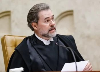 Weber autoriza Toffoli a mudar de colegiado no STF