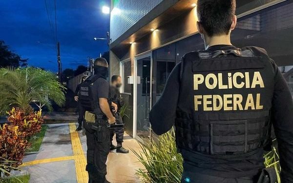 Delegados da PF contrários a Anderson Torres ganham cargos de chefia de Lula