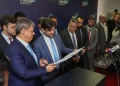 Tarcísio propõe aumento de 20% a policiais de São Paulo