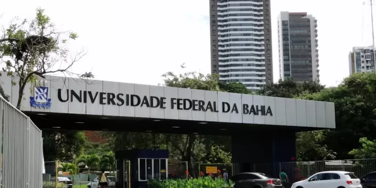 Universidade federal promove evento ‘educando com o c*’