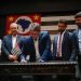 Tarcísio sanciona valor do novo salário mínimo em SP
