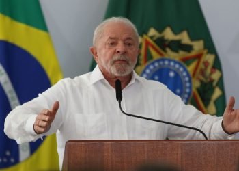 Defensores públicos acusam governo Lula de descaso