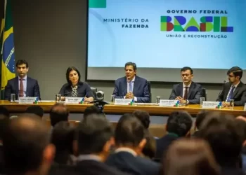 Arcabouço fiscal já recebeu mais de 30 emendas no Senado