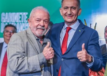 Governo Lula: ministério gasta R$ 500 milhões sem licitação