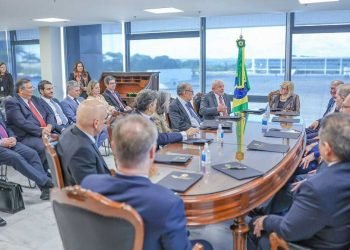 Ministros do STF mudam votos e beneficiam governo Lula