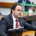 Glauber Braga tem conta bancária zerada pela Justiça após receber multa de R$ 1 milhão