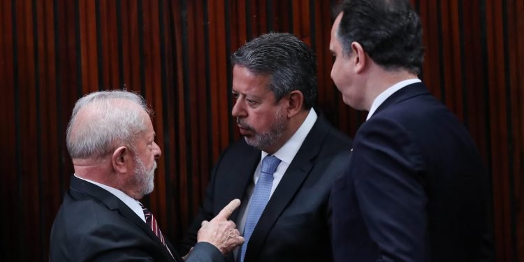 Governo Lula já liberou R$ 20,6 bilhões em emendas parlamentares neste ano