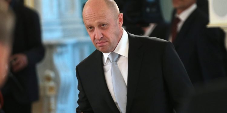 Líder do Grupo Wagner, Yevgeny Prigozhin morre em acidente de avião na Rússia