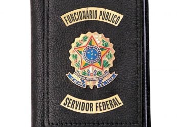 Governo sanciona lei que aumenta salário de servidores federais em 9%