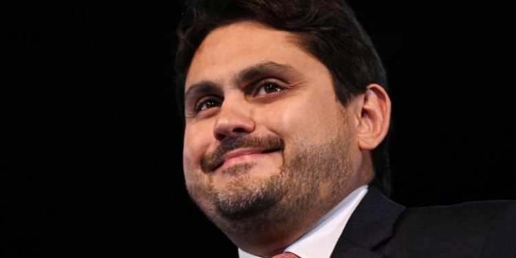 Polícia Federal: mensagens mostram ‘relação  criminosa’ entre ministro de Lula e empresário