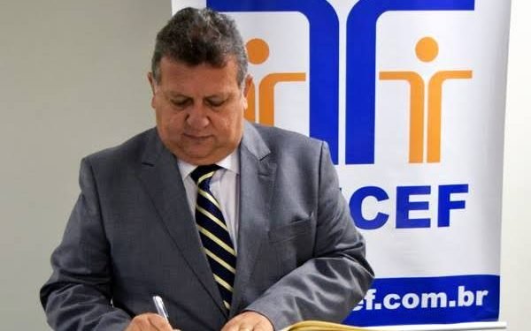 Carlos Vieira toma posse na presidência da Caixa Econômica
