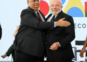 O “ministro comunista” de Lula no STF
