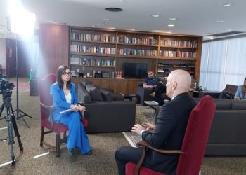 Globo perde 58% de audiência com documentário sobre o 8/1