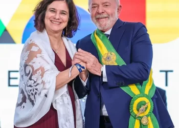 Governo Lula suspende nota sobre o aborto