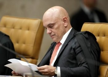 URGENTE: Moraes nega indulto a Daniel Silveira e rejeita livramento condicional