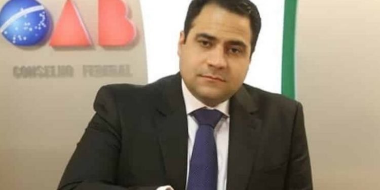 Vídeo: Presidente nacional da OAB manda recado ao STF