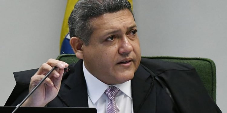 STF: Relator diz que INSS não pode exigir valores pagos a mais