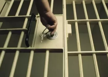 Custo mensal dos presídios varia até R$ 4,3 mil por preso; confira