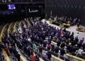 Com corte no Bolsa Família, Congresso aprova Orçamento de 2025 após três meses de atraso