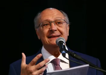 Alckmin quer retirada dos preços de alimentos e de energia do cálculo da inflação
