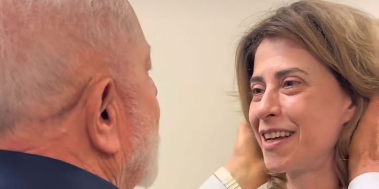 Além de Lula, Alcolumbre, Dilma e outros políticos celebram Oscar