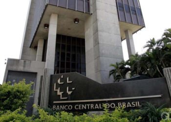 Banco Central alerta: mais de R$ 10 bilhões ainda não foram resgatados por clientes de bancos