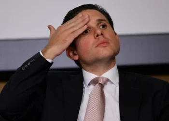 Sem “convicção formada”, Motta fará consulta sobre mandato de Ramagem