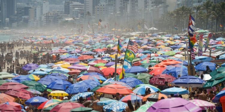 Rio registra mais de 2 mil atendimentos em 4 dias de onda de calor extremo