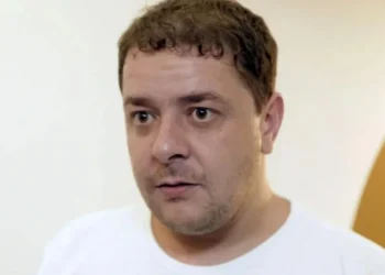 Na mira da Polícia Federal, Lulinha deixa o Brasil e retorna à Europa