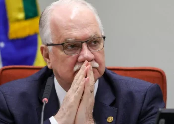 Fachin diz que STF deve se autolimitar para evitar limites vindos de outro poder