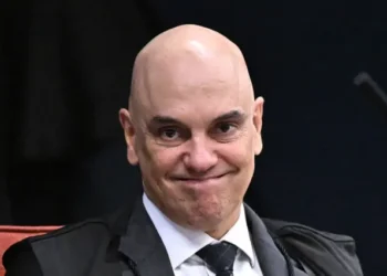 Banco Central coloca sigilo a trocas de mensagens com Alexandre de Moraes sobre o caso Banco Master