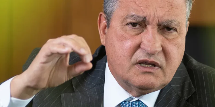 Ministro da Casa Civil, Rui Costa, afirma que o governo federal deve vetar cerca de R$ 11 bilhões em emendas parlamentares aprovadas pelo Congresso