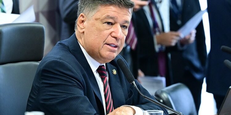 Brecha em decisão do STF permite tentativa de prorrogação da CPMI do INSS